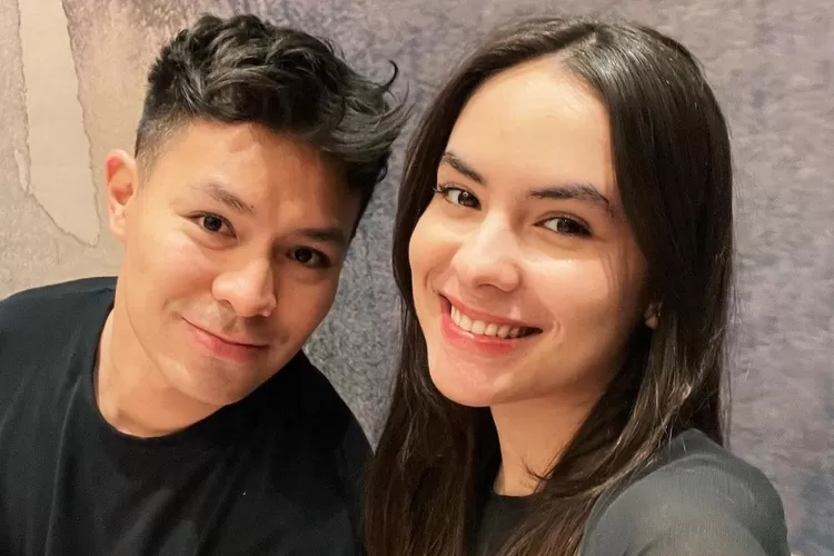 Steffi Zamora putus? Fero Walandouw kedapatan hapus foto mesra, tak lagi nongol di feed Instagram