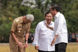 Prabowo Subianto Dampingi Jokowi Kunjungan Kerja (kunker) ke Jawa Tengah untuk Tinjau Panen Raya 