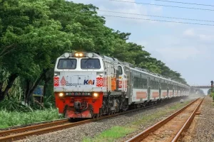 Beli Gerbong Kereta Buatan INKA, PT KAI Ingin Tingkatkan Layanan Transportasi Publik
