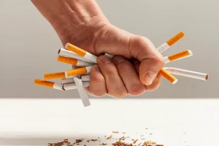 Berat badan tetap ideal karena rokok? Ini alasan peningkatan berat badan kala berhenti merokok