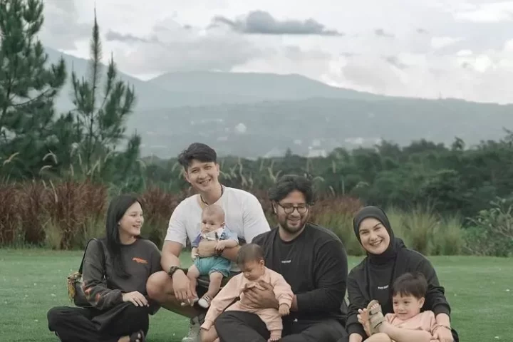 Gerah rumah tangga Ammar Zoni dan Irish Bella dituding retak, Aditya Zoni singgung kondisi keponakan