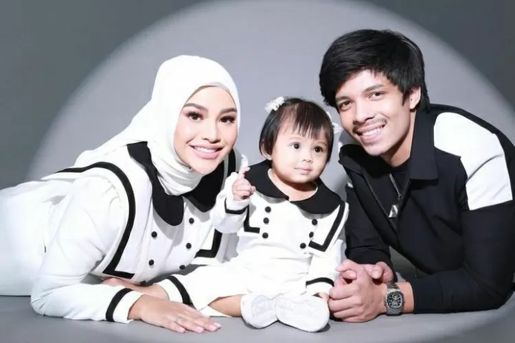 Baru berusia 1 tahun, Baby Ameena sudah jadi brand ambassador, netizen: Si cantik pembawa hoki