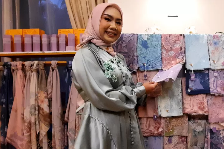 Rekomendasi hijab yang paling dicari muslimah di Ramadhan 2023, tak hanya modis tapi juga bikin wajah fresh 