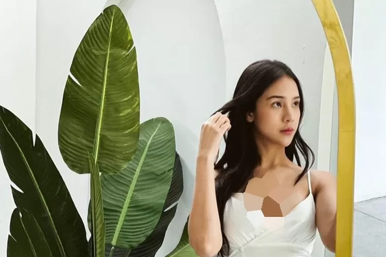 Profil Anya Geraldine, selegram yang sering unggah foto dengan pakaian terbuka di media sosial