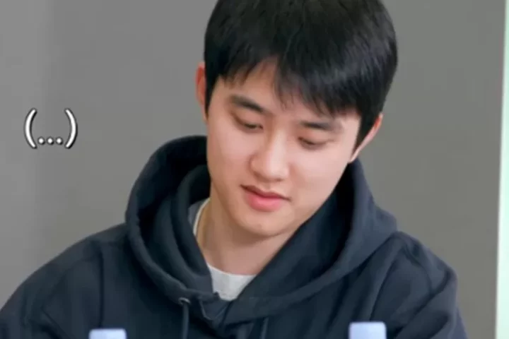 Diam bagikan patung, D.O. EXO sukses buat fans tertawa tanpa melakukan apa-apa: Lagi mode jpg