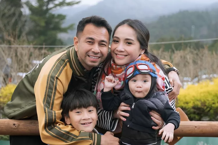 Akun di Twitter ngaku ada saudara karyawan Raffi Ahmad, beberkan Mimi Bayuh istri kedua: Bukan isu lagi..