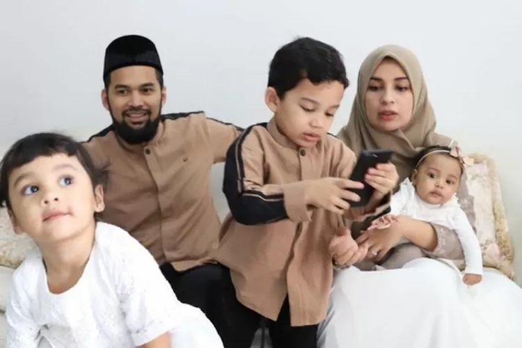 Punya tiga anak, begini tips ala Shireen Sungkar untuk memperkenalkan puasa kepada putra putrinya