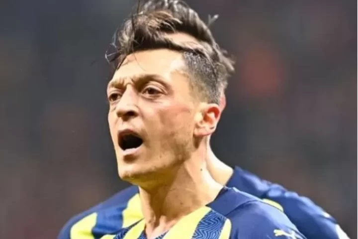 Gegara cedera, pesepakbola legendaris Mesut ozil putuskan gantung sepatu: Inilah saatnya...