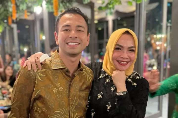 Mama Rieta ungkap banyak pria mau temani Nagita Slavina, Raffi Ahmad waspada?