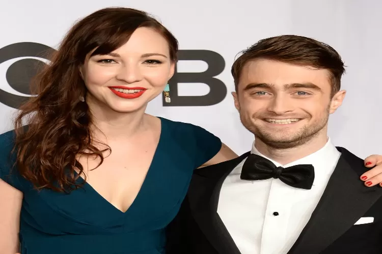 Selamat! Pemeran Harry Potter, Daniel Radcliffe akan segera menjadi ayah dari hubungannya dengan Erin Darke