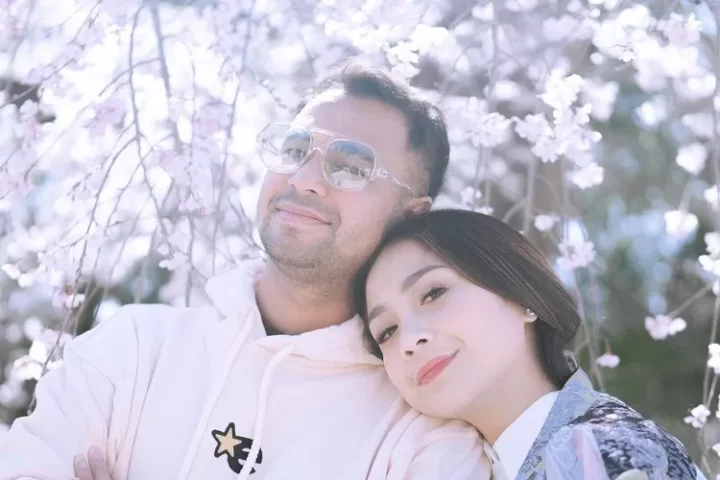 Raffi Ahmad keceplosan nama Ayu ketika makan, reaksi Nagita Slavina disorot: Langsung...