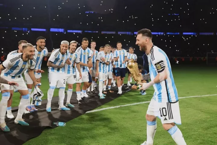 Libas habis Curacao, Lionel Messi cetak hattrick sekaligus gol ke-100 untuk Timnas Argentina