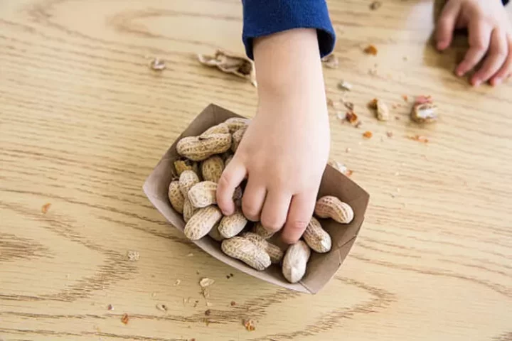 Mengenal lebih jauh bahaya alergi kacang, salah satu gejalanya yang paling parah dapat memicu serangan jantung