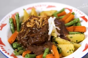 Resep selat solo dari Jenny MasterChef, makanan khas bangsawan Jawa yang disebut sebagai steak lokal