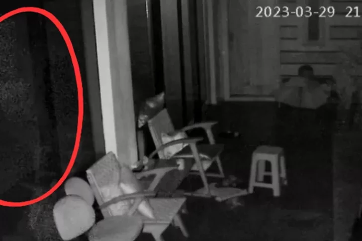 Merinding, ada penampakan hantu pocong di rumah Jessica Iskandar sedang menari-nari terekam CCTV