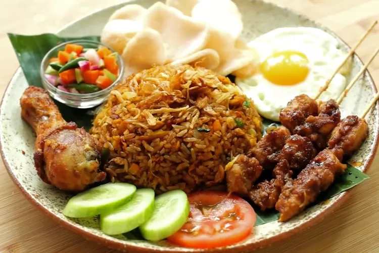 3 Resep nasi goreng ala Devina Hermawan, cara masak mudah terasa mewah dijamin ogah jajan di luar