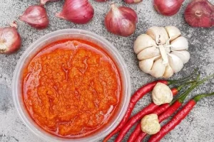 Resep bumbu dasar merah, bisa jadi stok buat masak rendang di bulan Ramadhan, sat set gak perlu ngeblender