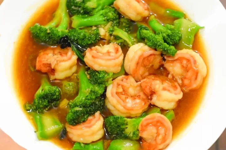 Resep udang brokoli saus bawang putih, bisa jadi sajian nikmat untuk sarapan