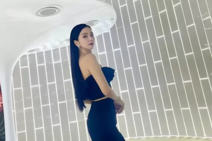 Setelah sekian lama menanti, Jisoo BLACKPINK akhirnya bagikan teaser dan umumkan tanggal debut solo