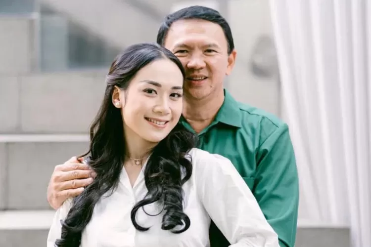 Lebih pilih Ahok yang beda usia 31 tahun, inilah sosok mantan pacar Puput Nastiti Devi sebelum jadi nyonya BTP