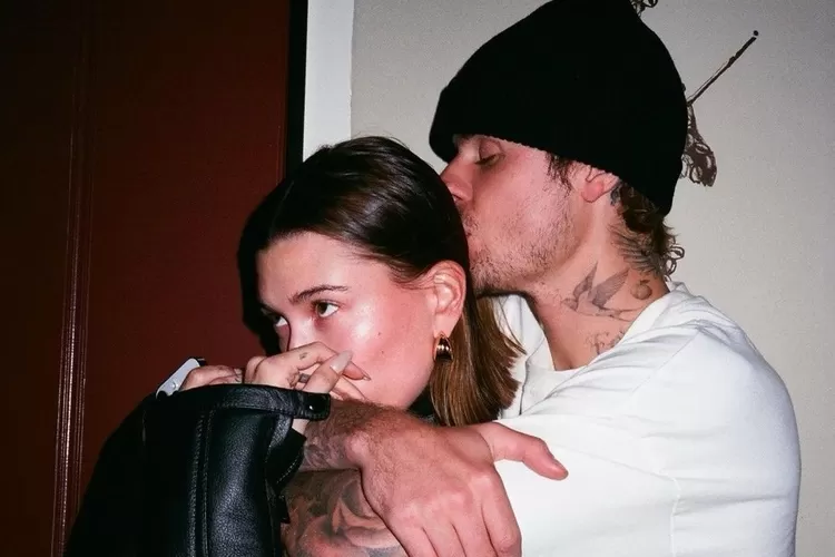 Justin Bieber dan Hailey ejek puasa Ramadhan, sebut manfaatnya tidak masuk akal