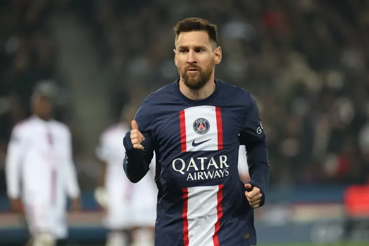 Lionel Messi dirumorkan akan keluar dari PSG musim panas ini, kembali ke Barcelona?