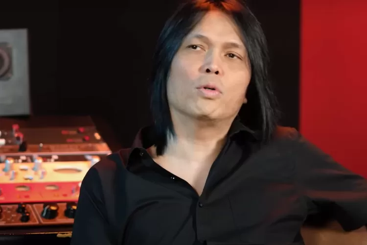 Tanggapan Once Mekel setelah dilarang Ahmad Dhani membawakan lagu Dewa 19: Menurut gue...