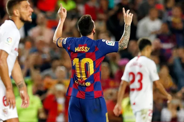 3 Bintang sepak bola hebat yang pakai jersey 'keramat' nomor punggung 10, salah satunya Lionel Messi