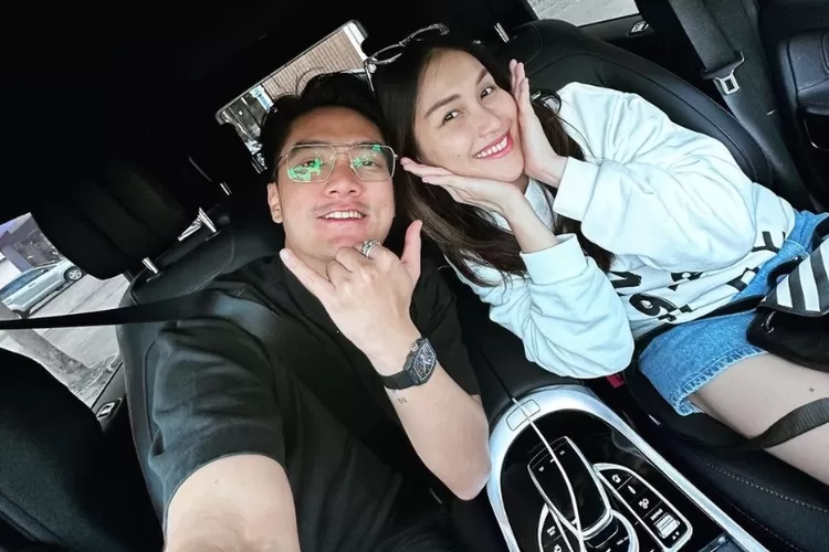 Ayu Ting Ting sempat ketakutan bertemu dengan Oma Boy William, kesan setelah berjumpa justru berbeda