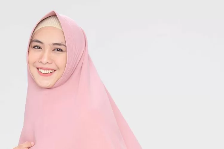 Oki Setiana Dewi ungkap ujian pertama kali hijrah, disuruh lepas hijab demi dapatkan hal duniawi ini