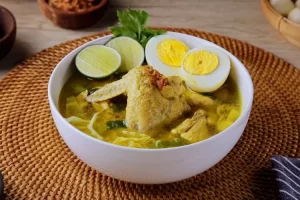 Gampang banget! Chef Martin Praja bagikan resep simple soto ayam yang super tasty dan pastinya ngenyangin