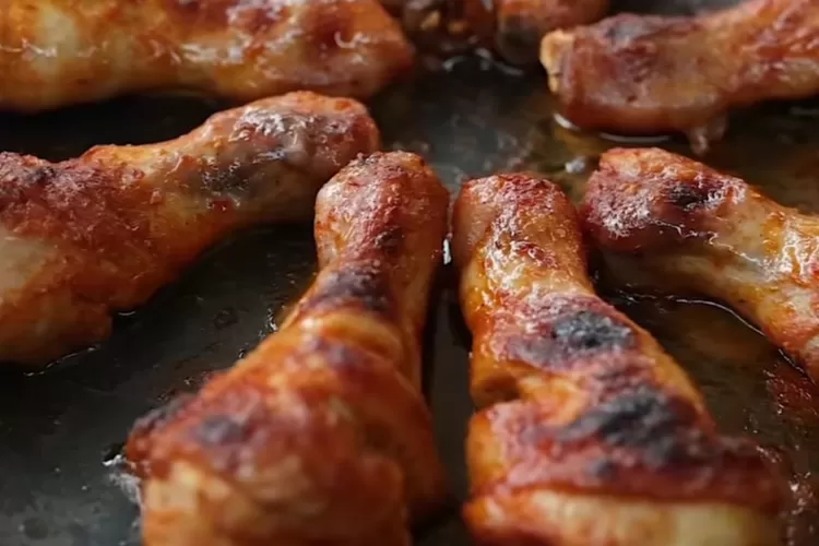 Resep ayam panggang peri-peri, cocok dimakan dengan kentang atau nasi, yuk buat