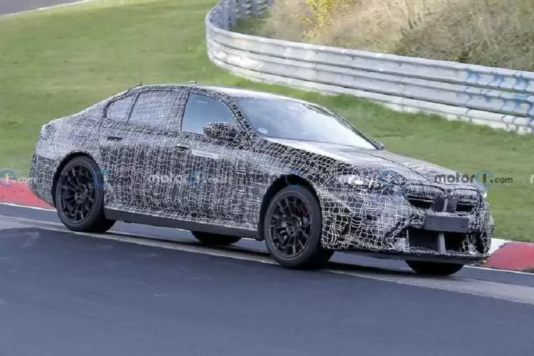 Terungkap Video Generasi Terbaru BMW M5, Bakal Pakai Mesin Hybrid