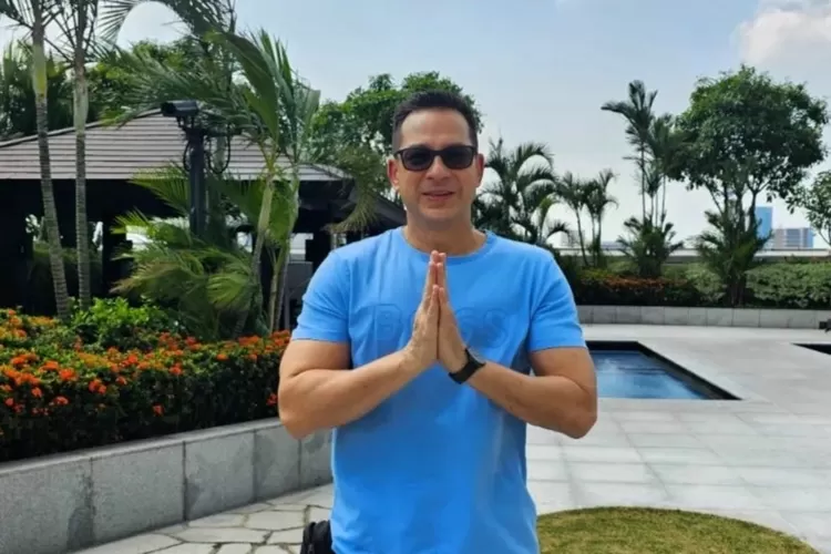 Ari Wibowo malu banget saat kelakuannya ke keluarga istri jelang Imlek dibongkar: Mertuanya sampai tertawa