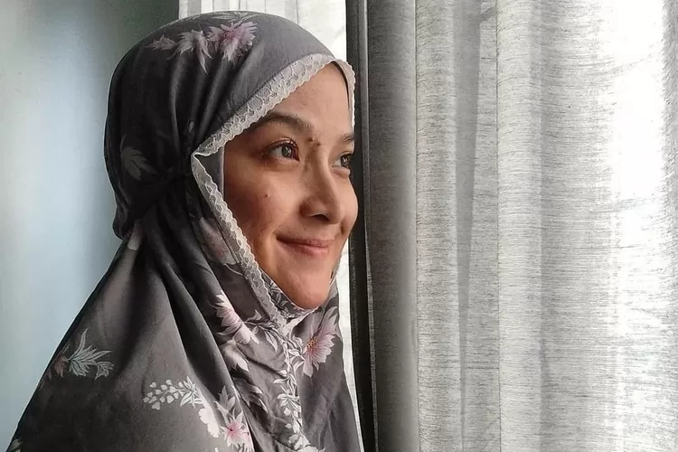 Sempat dituding dihamili Ariel NOAH, mirisnya kondisi Andhara Early dan suami saat ini: Pengacara, ternak teri