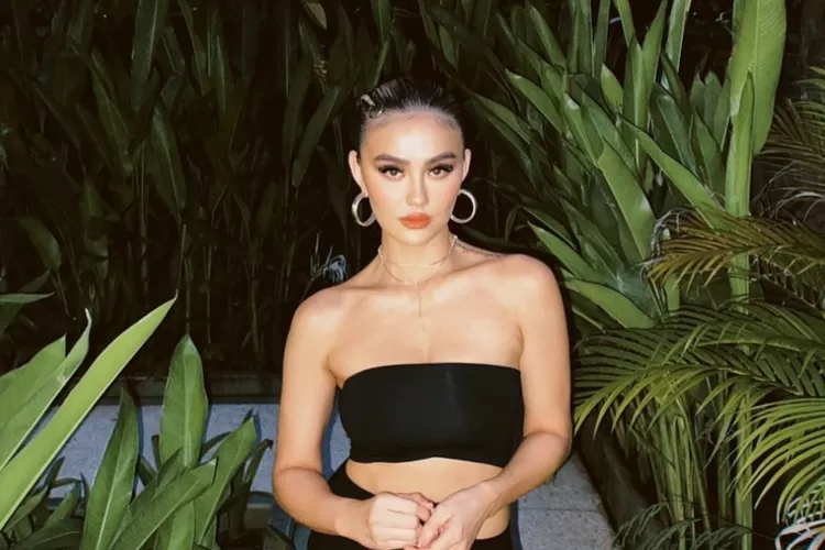 Reaksi Wijin saat pertama kali melihat Agnez Mo tampil di lapangan basket: Mana mau dia…