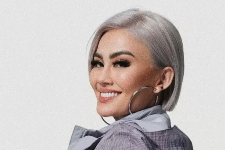 Agnez Mo berhasil saat rilis single Patience, Choi Siwon justru lebih suka lagu Promise?