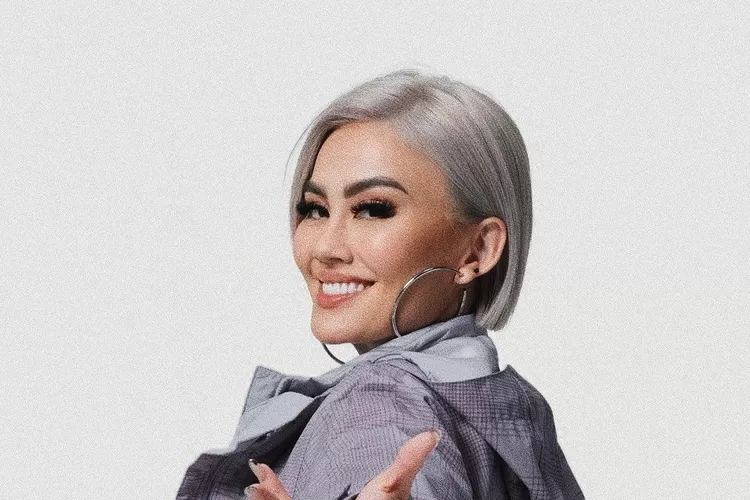 Agnez Mo sempat diisukan menjadi seorang mualaf, cek faktanya di sini!