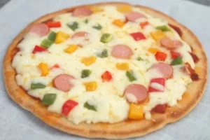 Resep Pizza mudah dan hanya dalam 15 menit tanpa oven di rumah, anak-anak pasti ketagihan