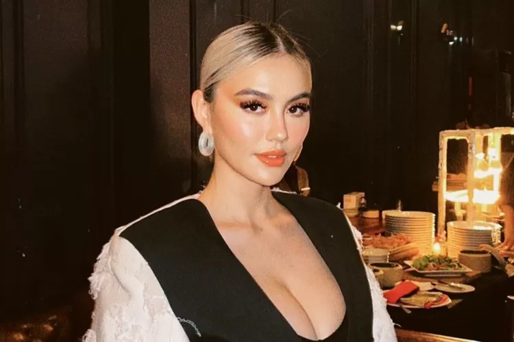 Deretan mantan pacar Agnez Mo, mulai dari mantan pesulap hingga atlet basket