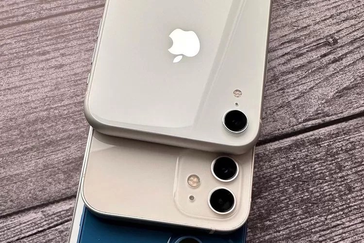 Update harga lengkap iPhone 11 iPhone 12 iPhone 13 Mei 2023, ada diskon jutaan nih