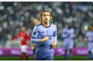 Kabar baik bagi Madridista, Luka Modric sepakat memperpanjang kontrak bersama Real Madrid