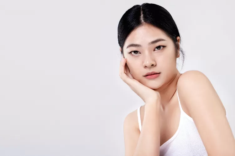 8 Tips kulit glowing dan flawless ala cewek Korea, no 5 bisa meningkatkan sirkulasi di wajah