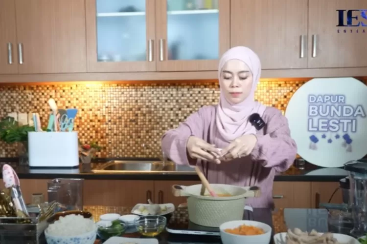 Resep seblak ayam ala Lesti Kejora, mudah dan enak: Bahan makanan ini yang wajib ada