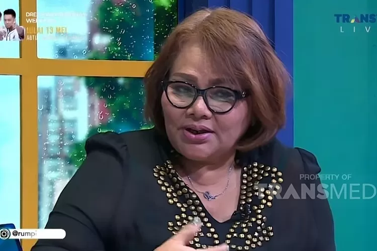 Eva Manurung sebut pernyataan Inara Rusli soal perselingkuhan Virgoun ke publik tak jujur: Kamu kalau bicara..