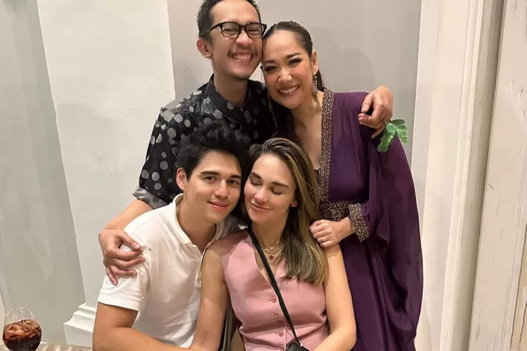 Luna Maya kepincut brondong Maxime Bouttier makin berani mesra sampai bikin Aming iri