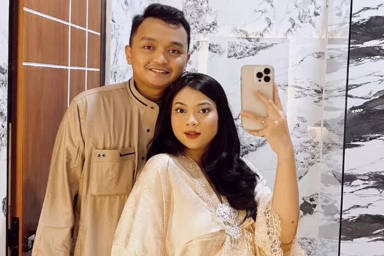 Selebgram Hanum Mega blak-blakan bongkar kelakuan suami yang masih perhatian dengan mantan pacar