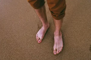 Yuk kenalan dengan flat feet: Kondisi medis yang bikin kaki rata, salah satu faktornya karena diabetes