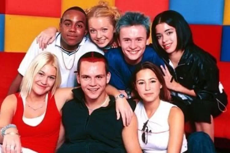 S Club 7 sampaikan pesan lewat video tentang konser reuni di Instagram pasca kematian Paul Cattermole