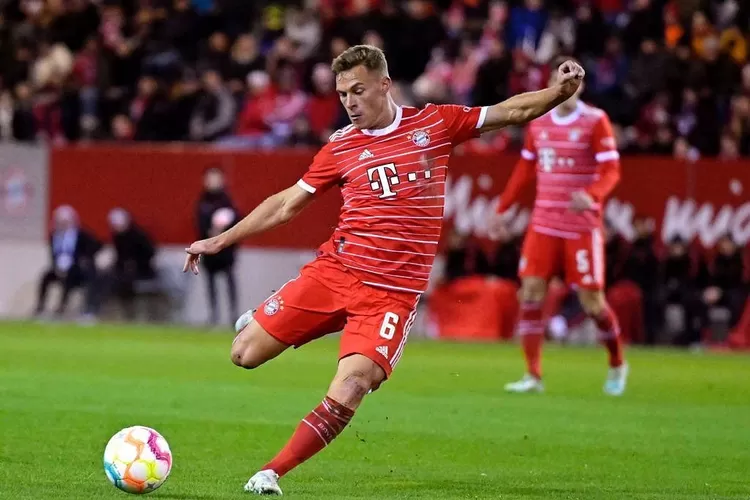 Joshua Kimmich ingin cari tantangan baru dan bersedia untuk bergabung dengan Barcelona pada bursa transfer